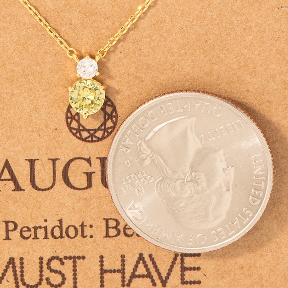 🆕 August Peridot Birthstone Gem Pendant Necklace - Picture 2 of 2